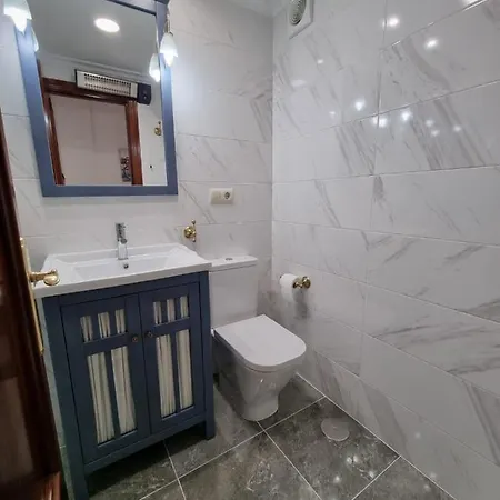 901a Apartamento Con Garaje En Apartment *